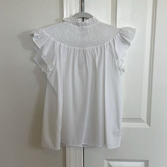 NWOT Ann Taylor White Ruffled Women's Sleeveless Top - Picture 3 of 4